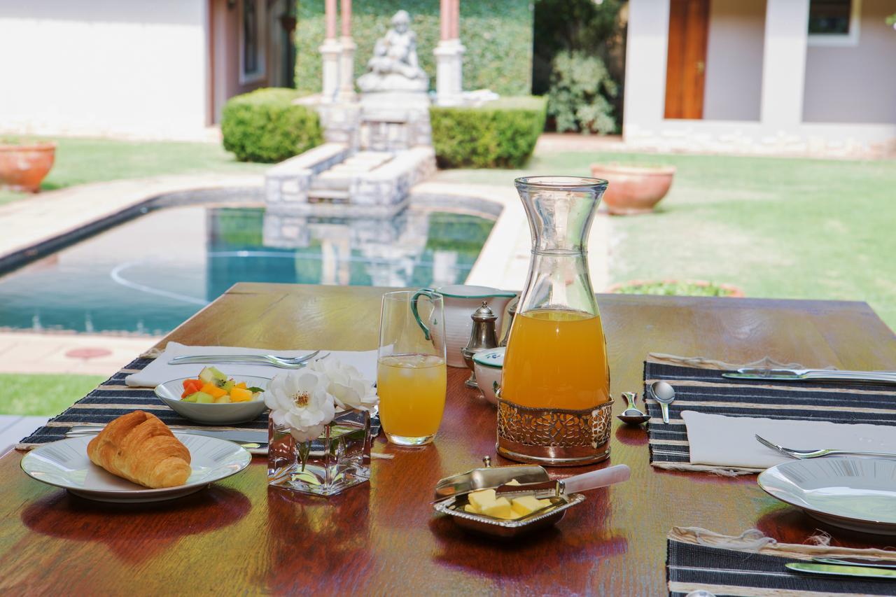 58 On Hume Bed & Breakfast Johannesburg Eksteriør bilde